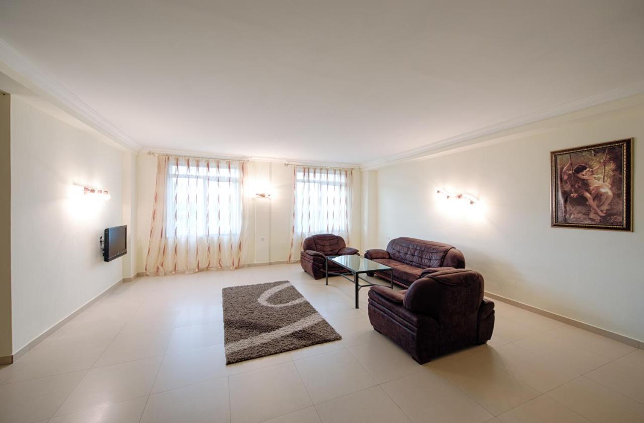 Maria Resort Sevan Buitenkant foto