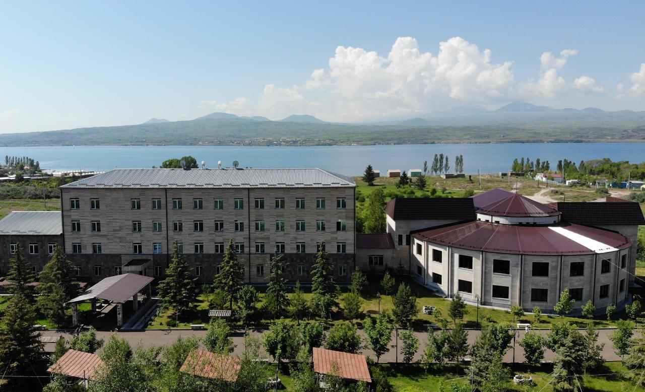 Maria Resort Sevan Buitenkant foto
